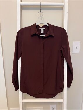 H&M Women's Button-Front Shirt - Burgundy